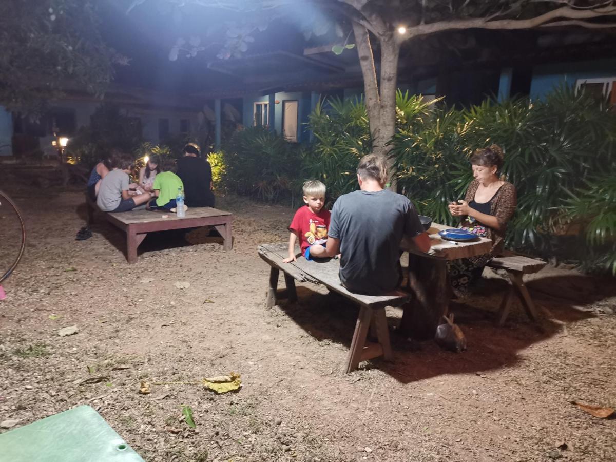 Lanta Bluewave Bungkalow Ko Lanta Esterno foto
